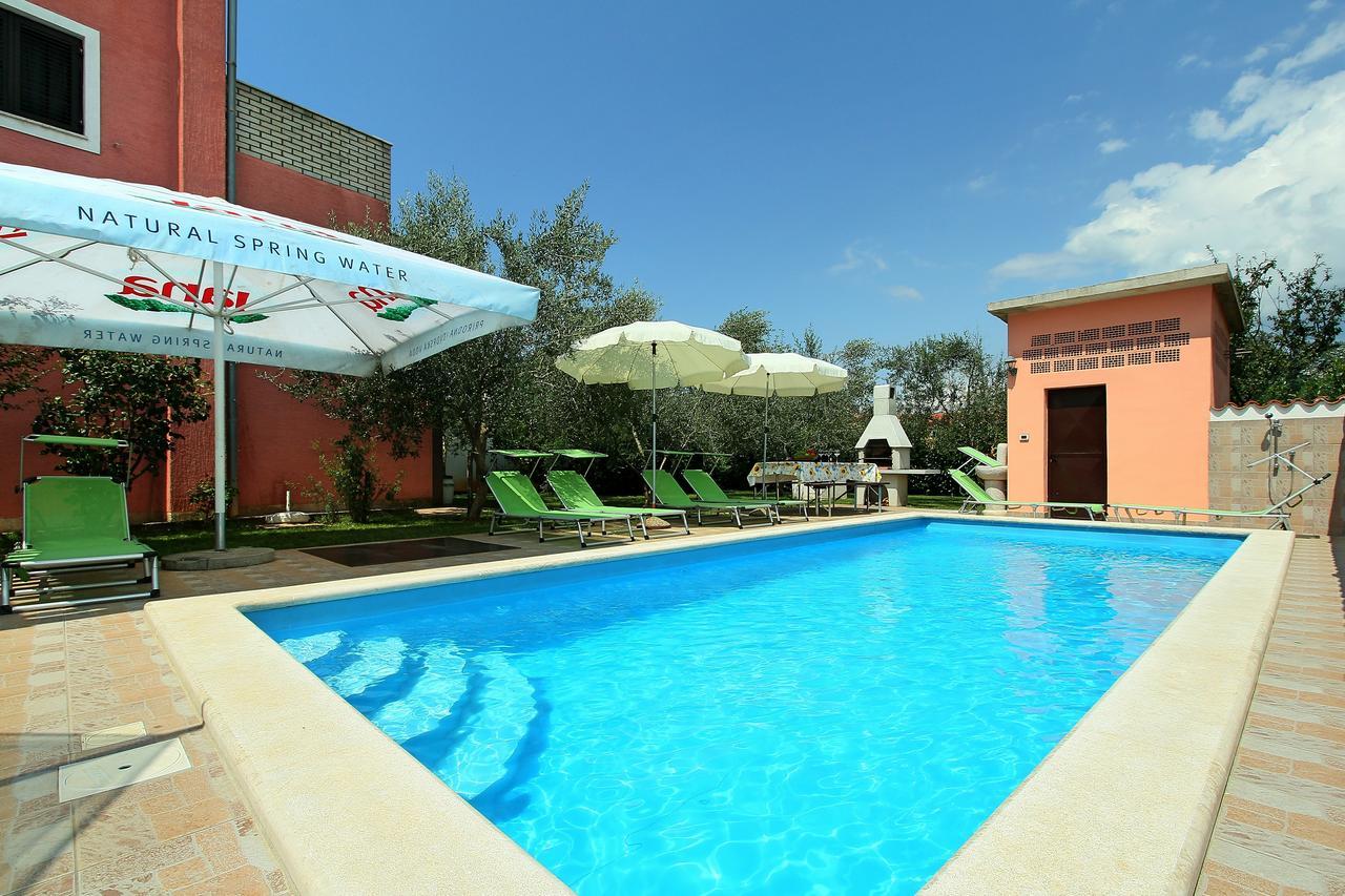 Sobe Rooms Tea Буйе Экстерьер фото